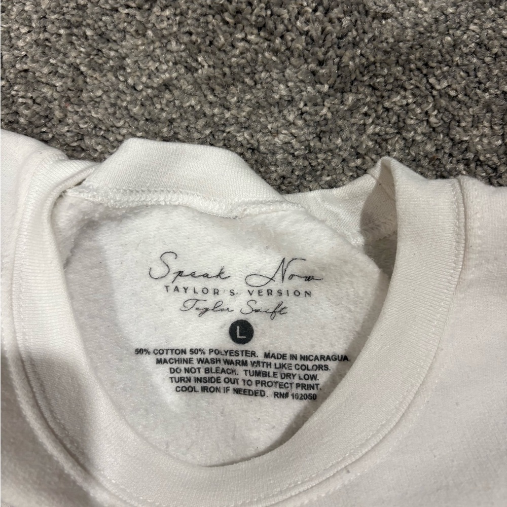 Official Taylor Swift Speak Now Taylor’s Version Crewneck - Picture 4 of 5